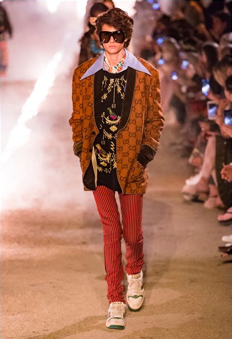 gucci cruise 2019 details|gucci cruise 2025 fashion show.